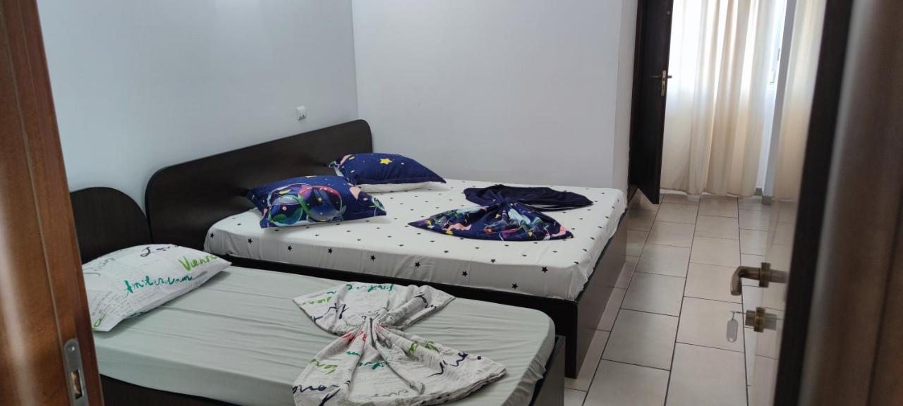 Vila Axel Costinesti Luaran gambar