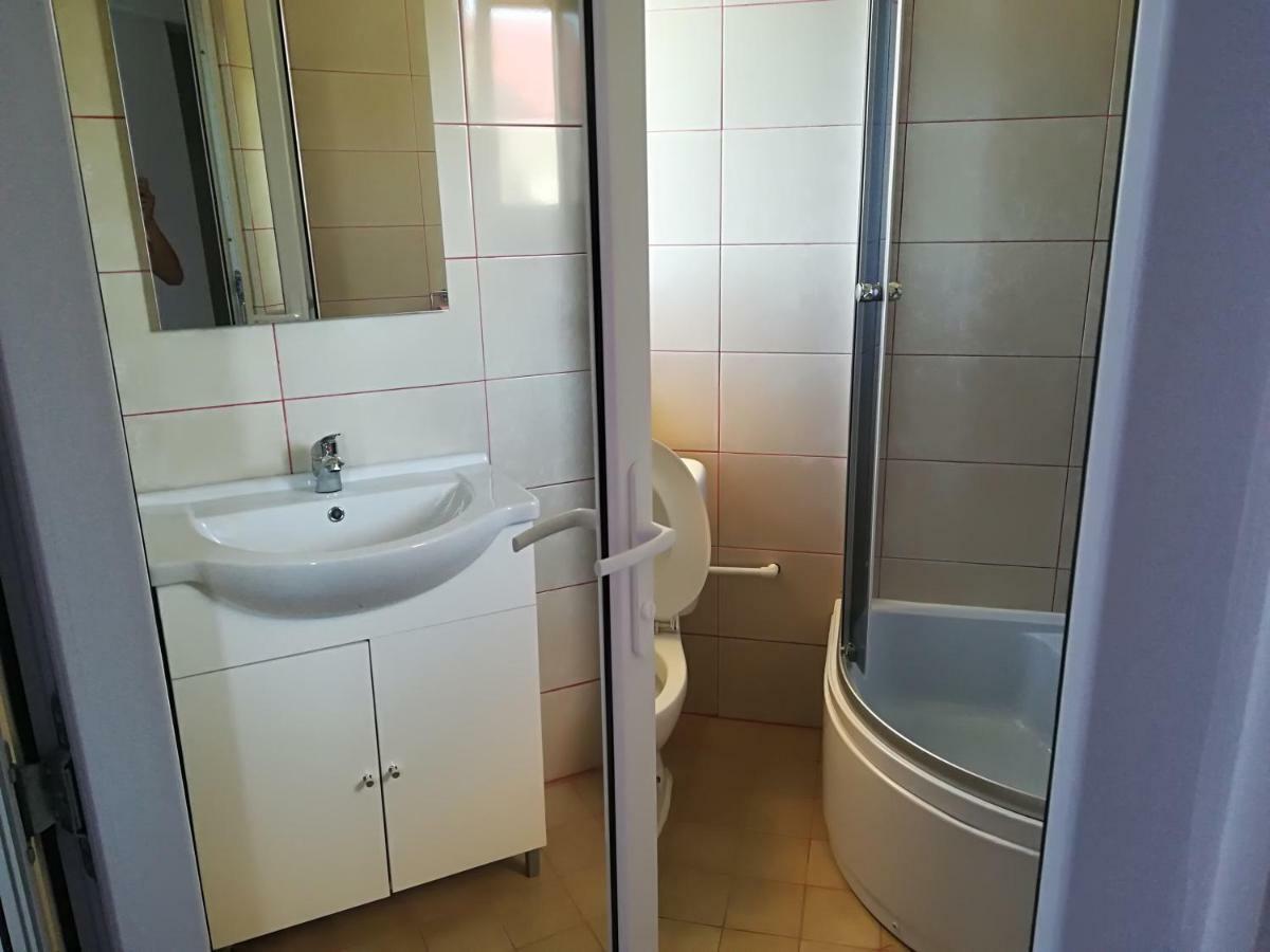 Vila Axel Costinesti Luaran gambar