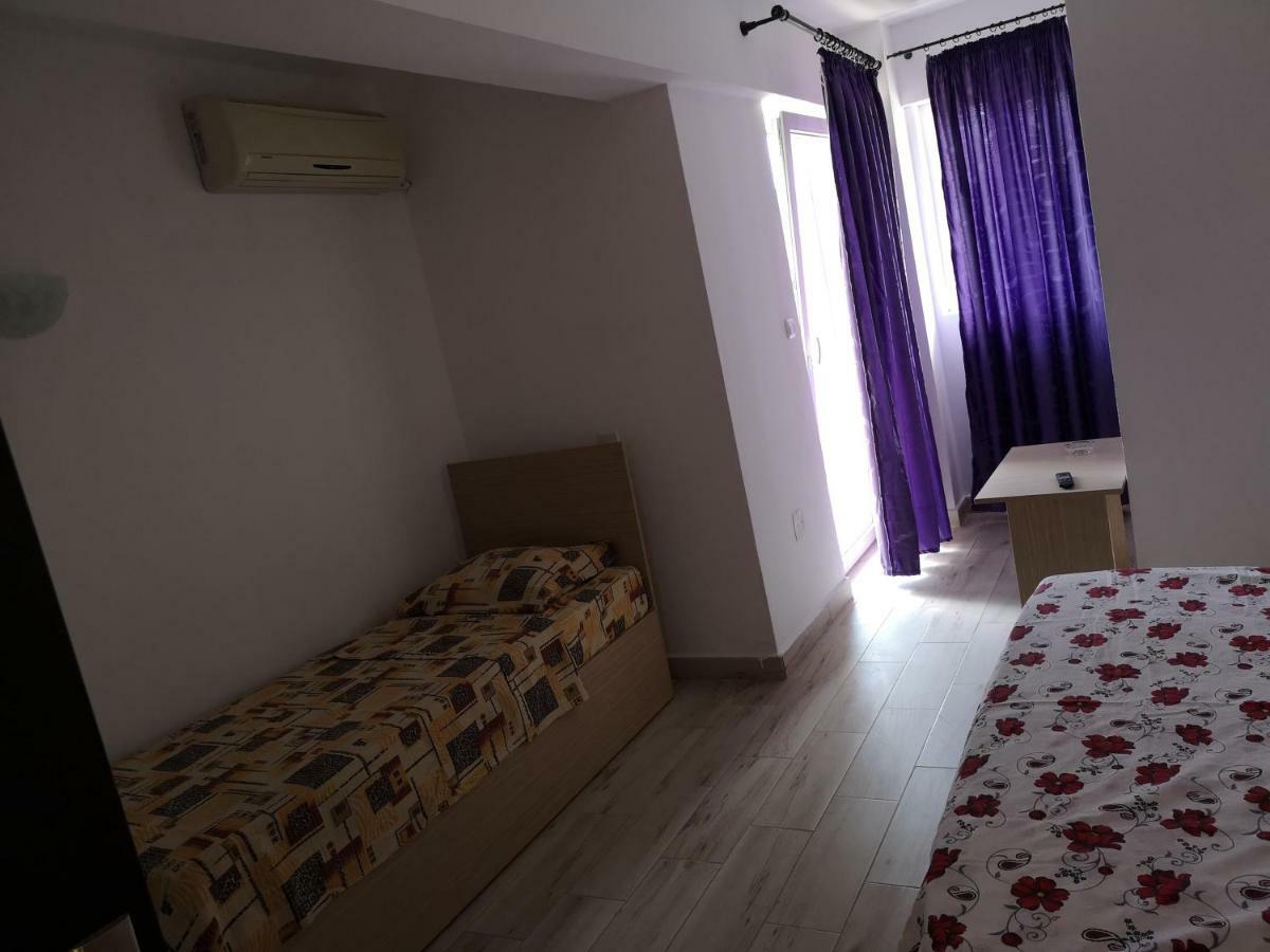 Vila Axel Costinesti Luaran gambar